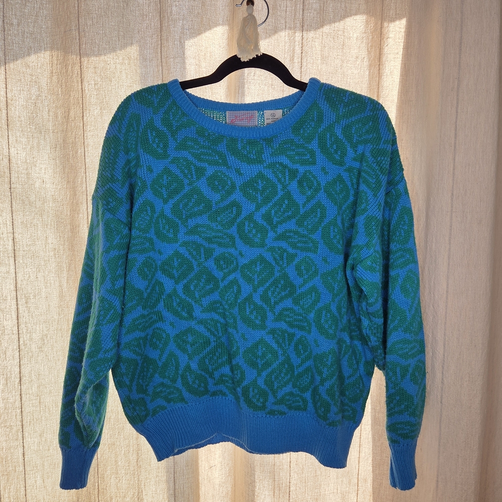 Vintage Blue and Green Patterned Knit Sweater